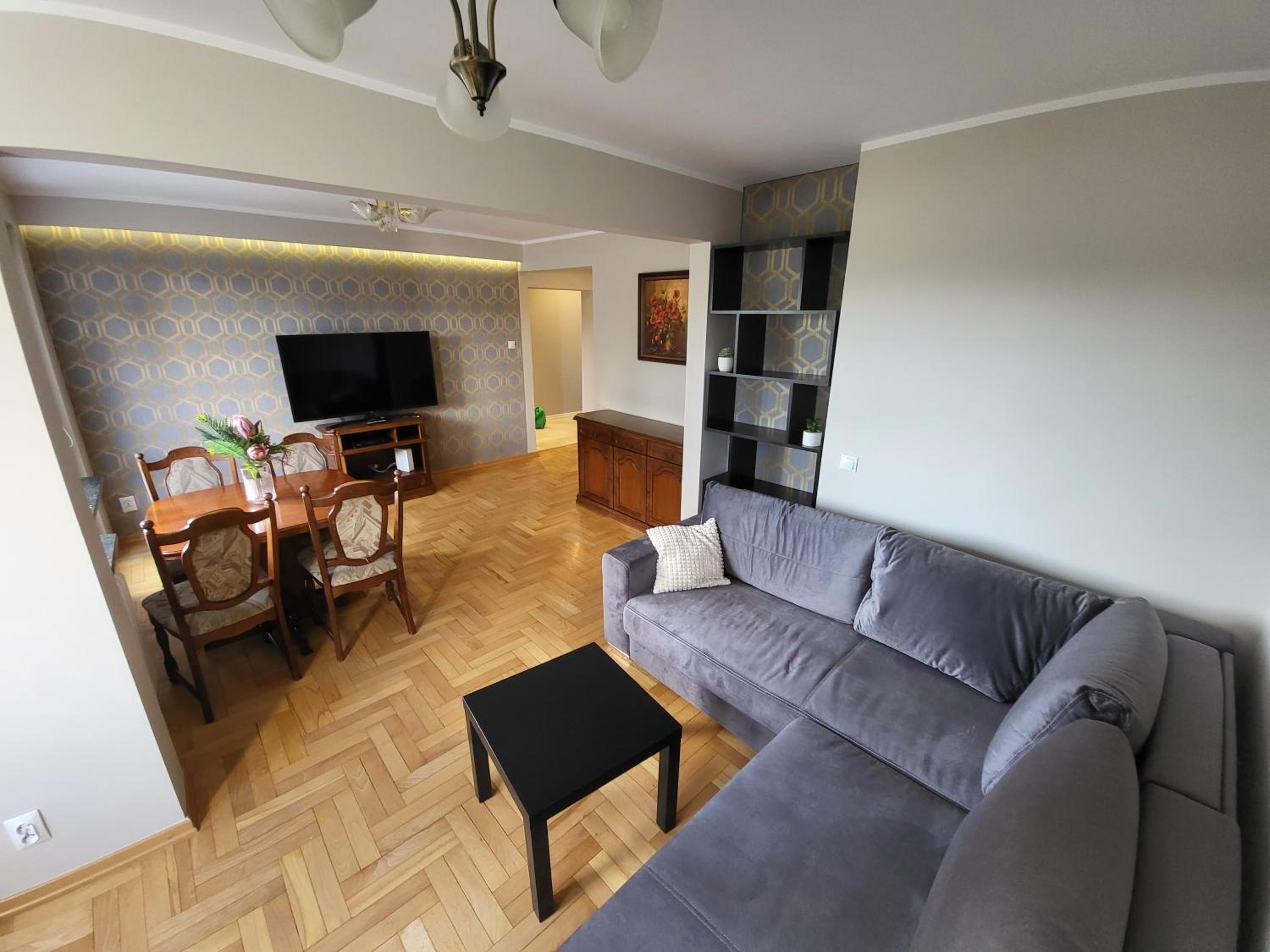400 metrow od plazy/400 meters from the beach