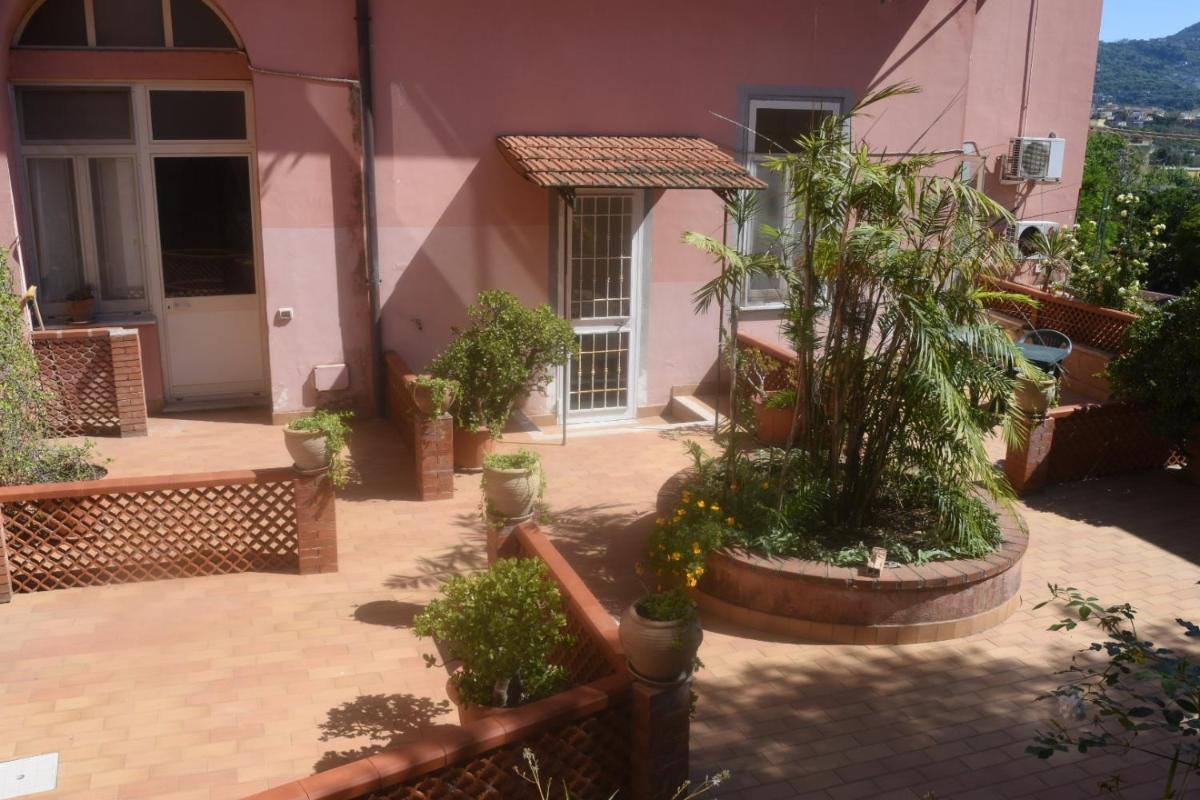 Villino Castellano Apartments photo 5