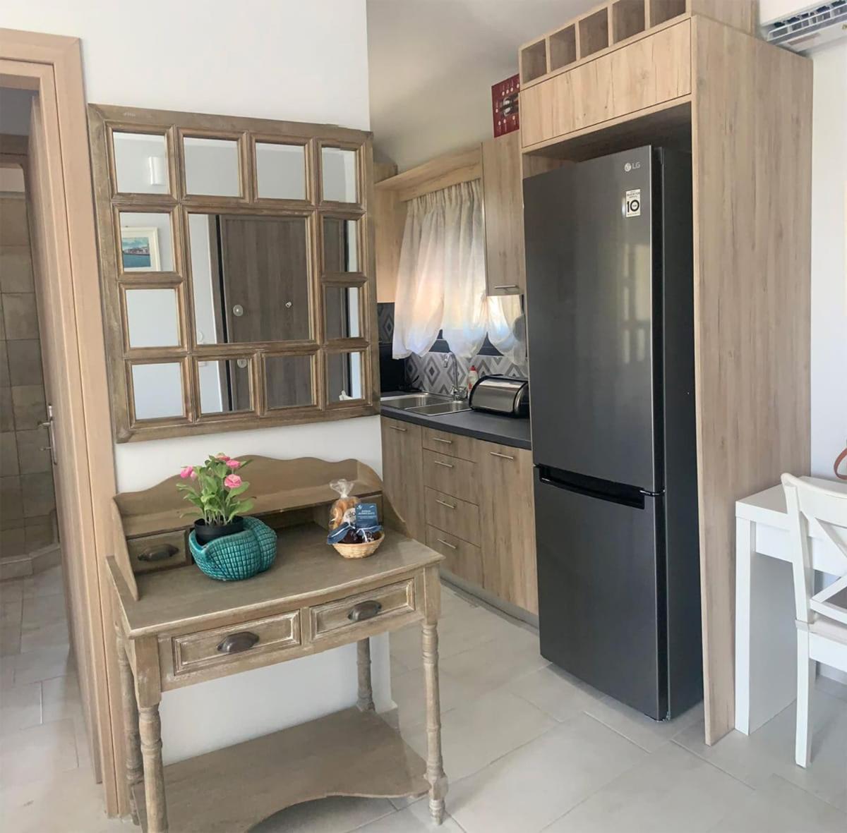 Melivia Luxury Suite photo 1
