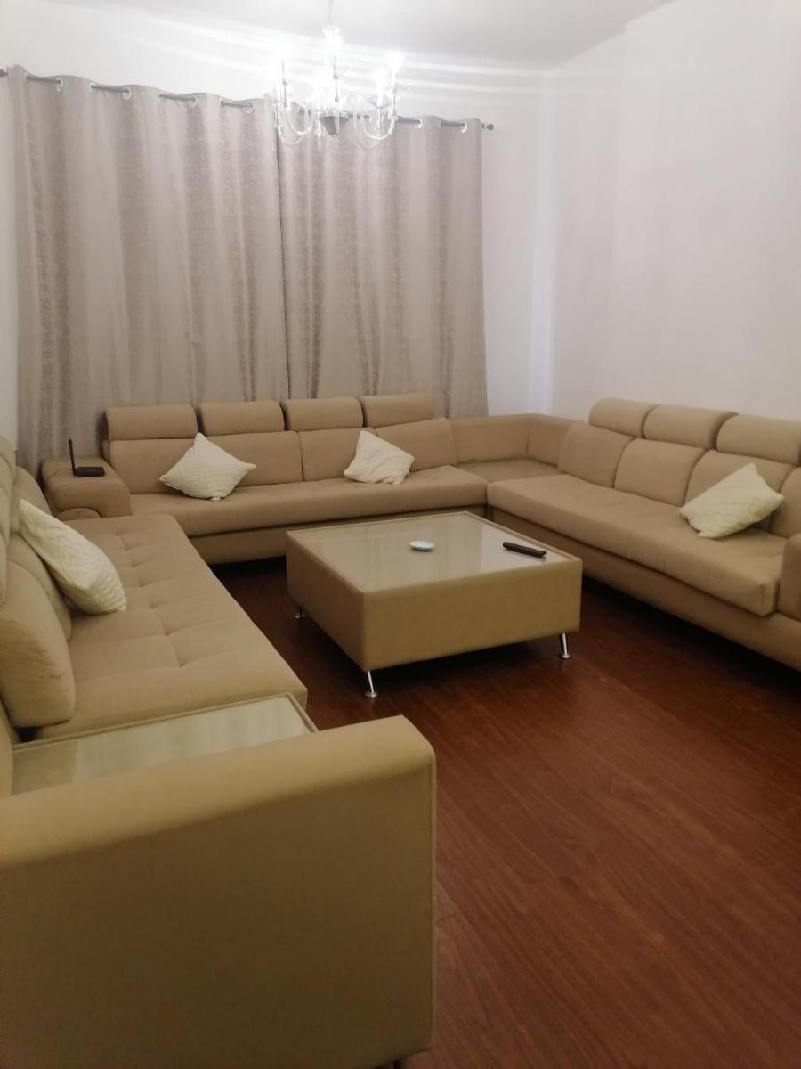 Al Qasba Lima Suites