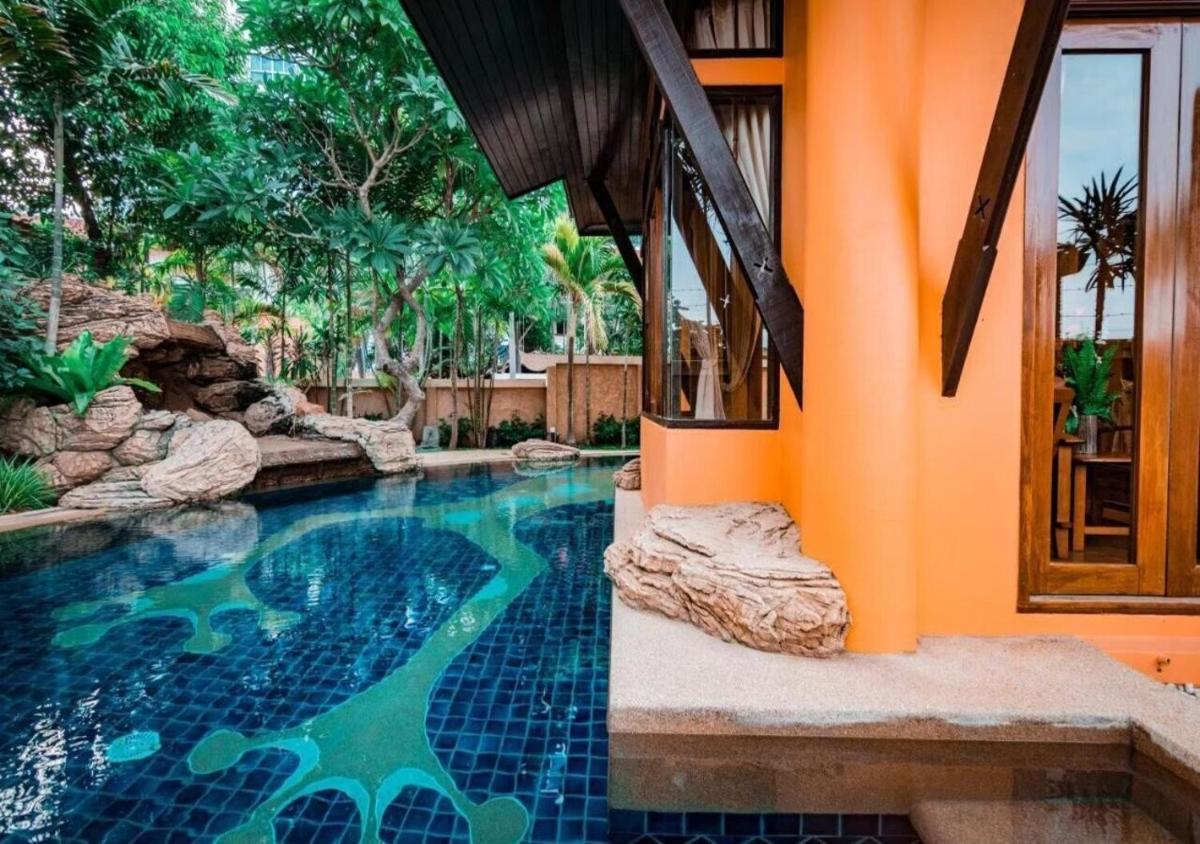 Villano Dara Pool Villa view 4