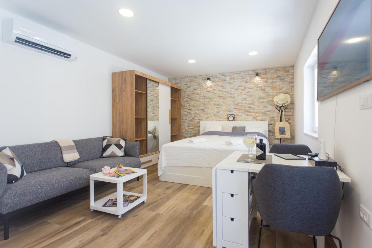 Studio Nomadic Kastela