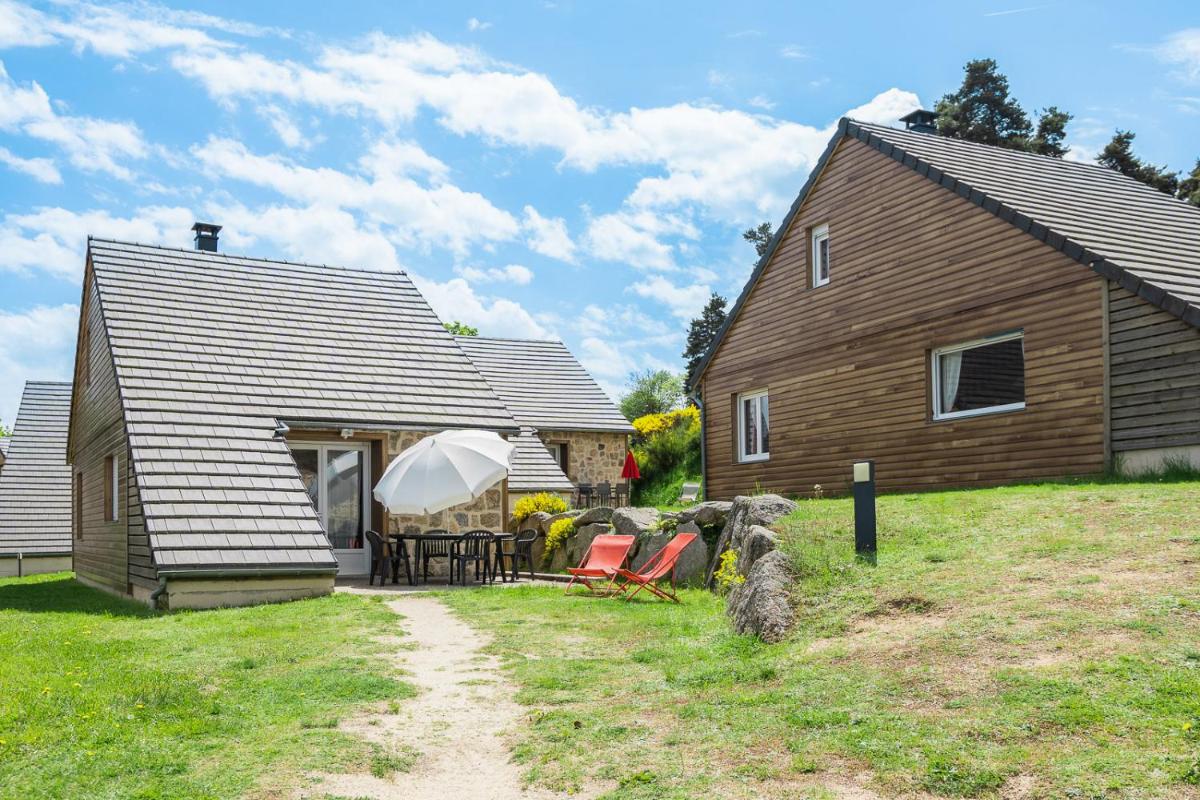 Village de gîtes Les Chalets de l'Aubrac