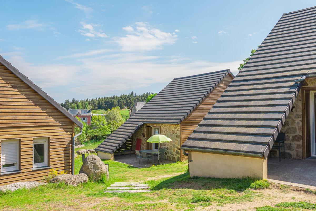 Village de gîtes Les Chalets de l'Aubrac