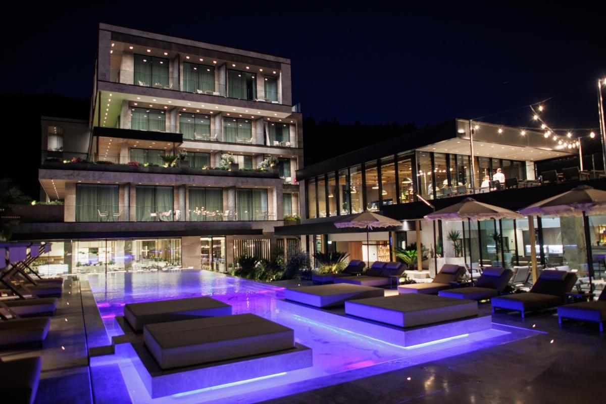 Prado Luxury Hotel photo 1