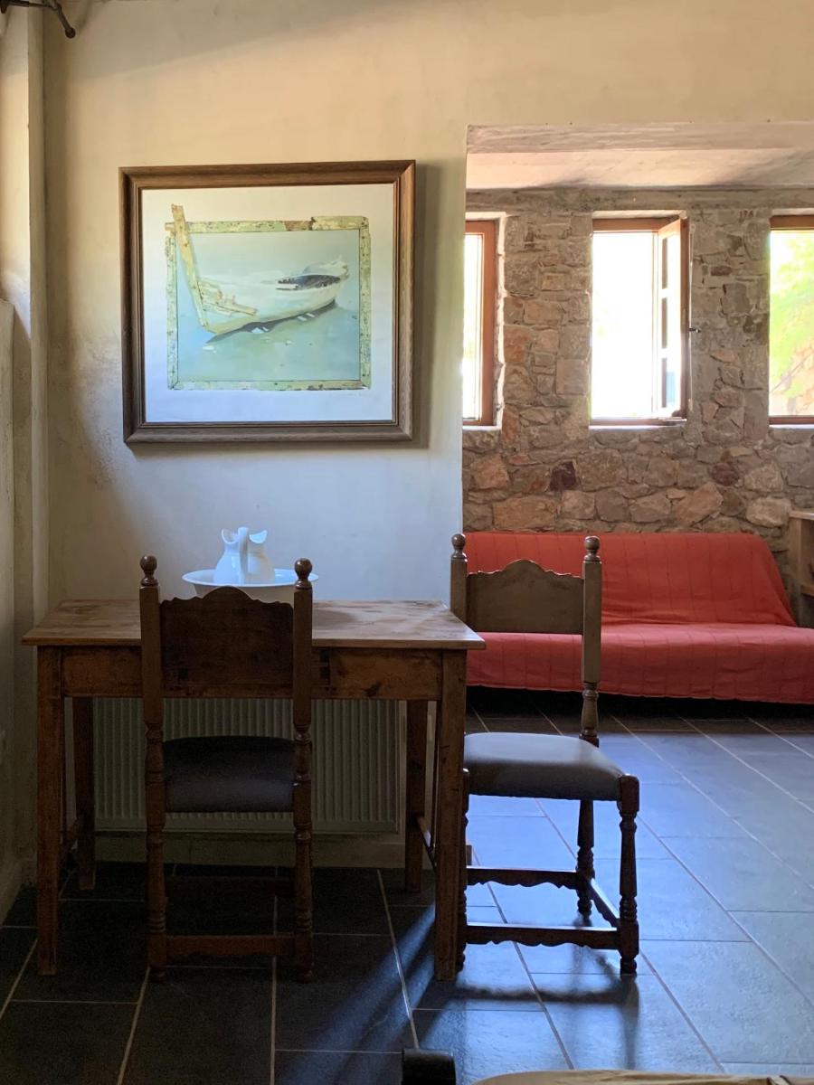 Kyparissi Guest House photo 1