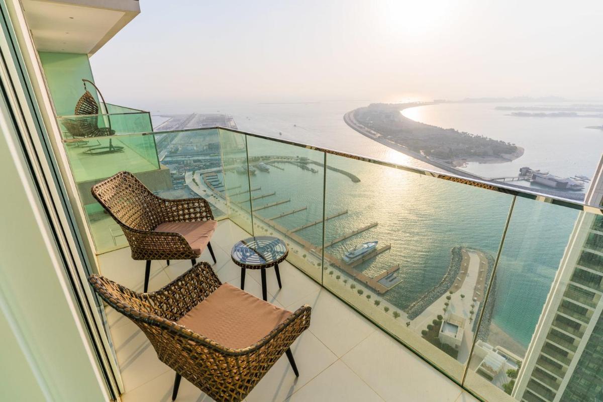 LUXFolio Retreats - Gorgeous Full Sea & Palm View