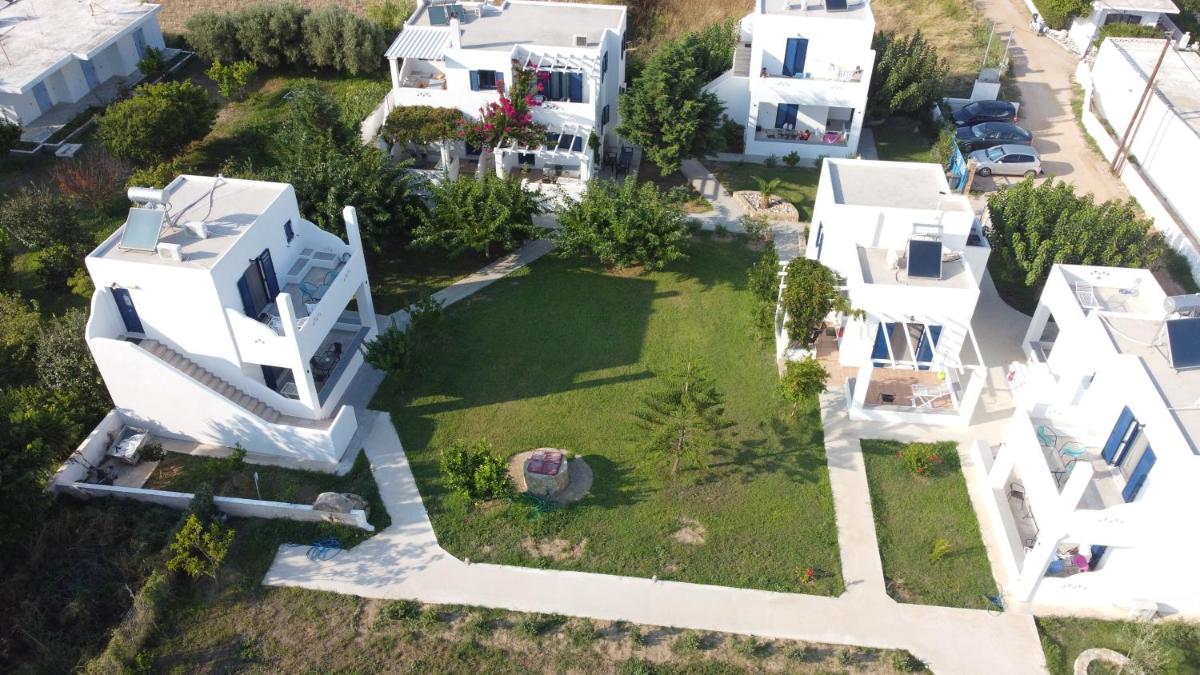 Liostasi Houses