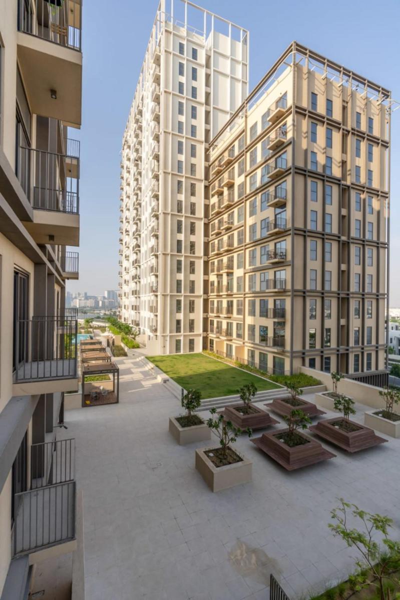 GuestReady - Breath of Fresh Air in Dubai Hills