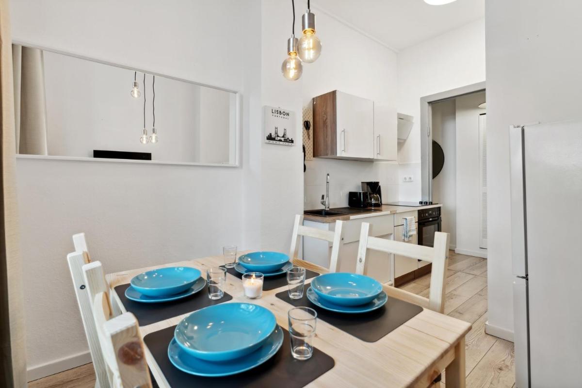 Sweet Central Tiny Apartment for 4 People — Berlin