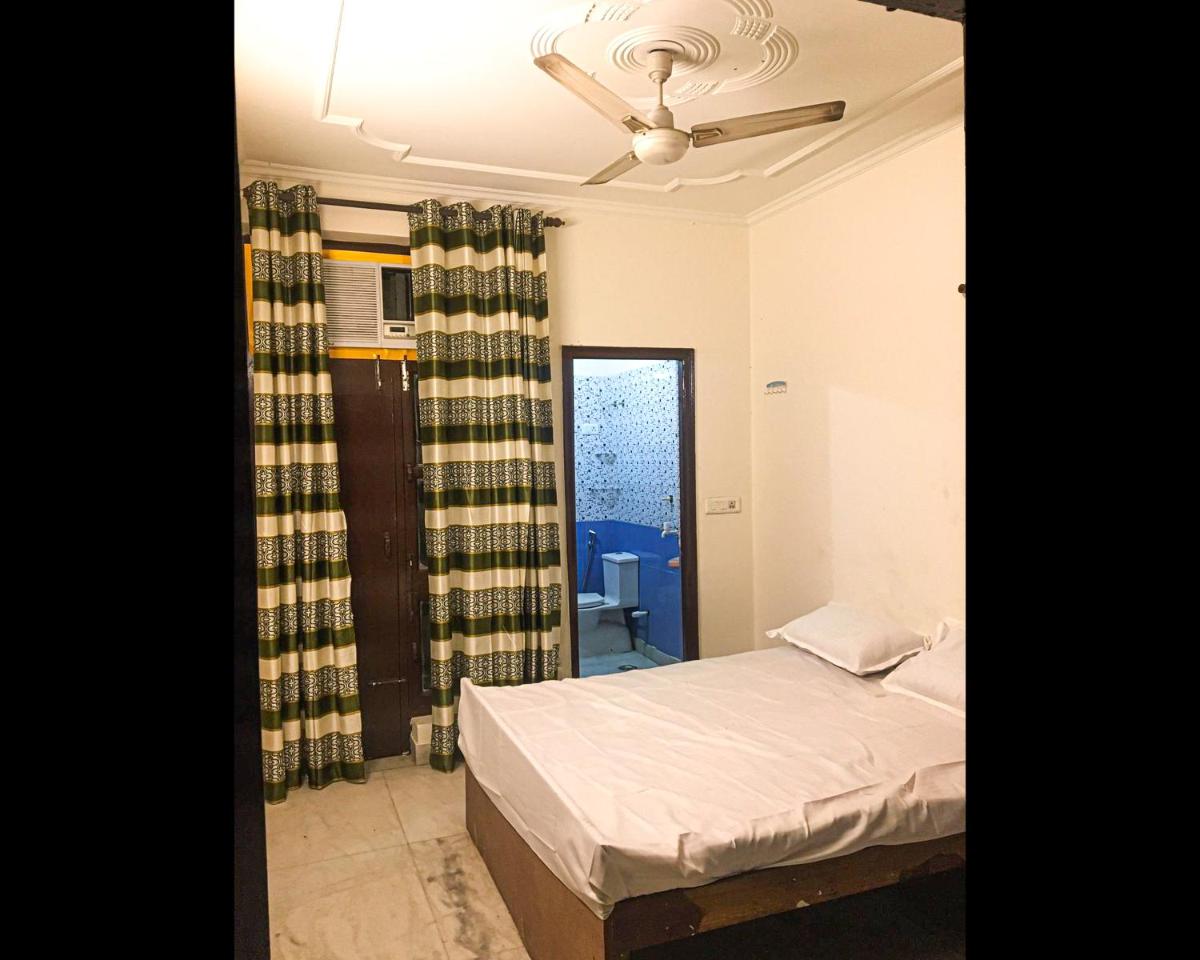 Gurgaon Vacations - Malik Guest House By WB Inn - Property Image 5