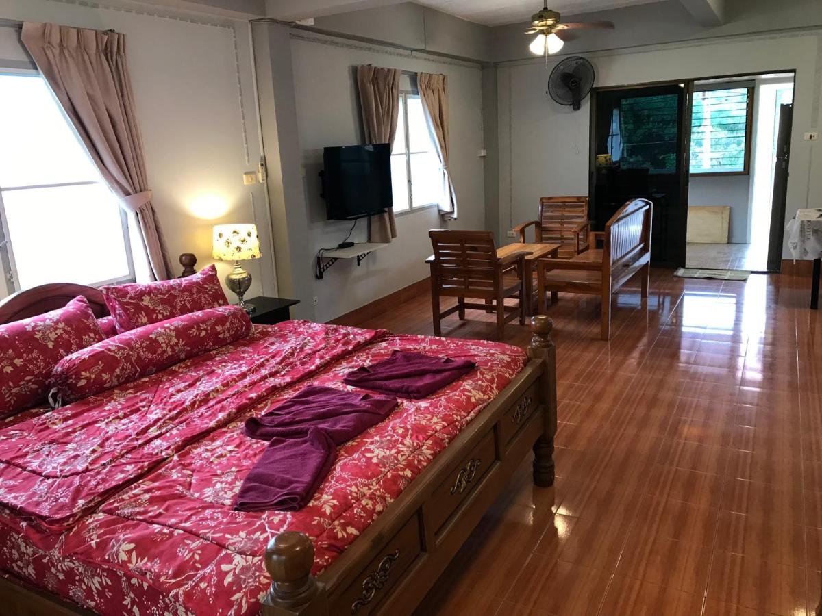 Kata Apartment