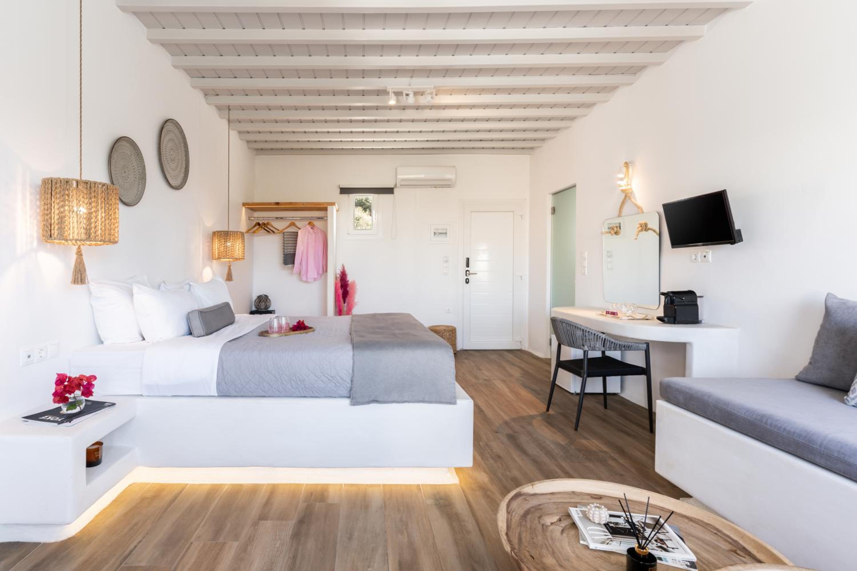 Tagoo Studios Mykonos