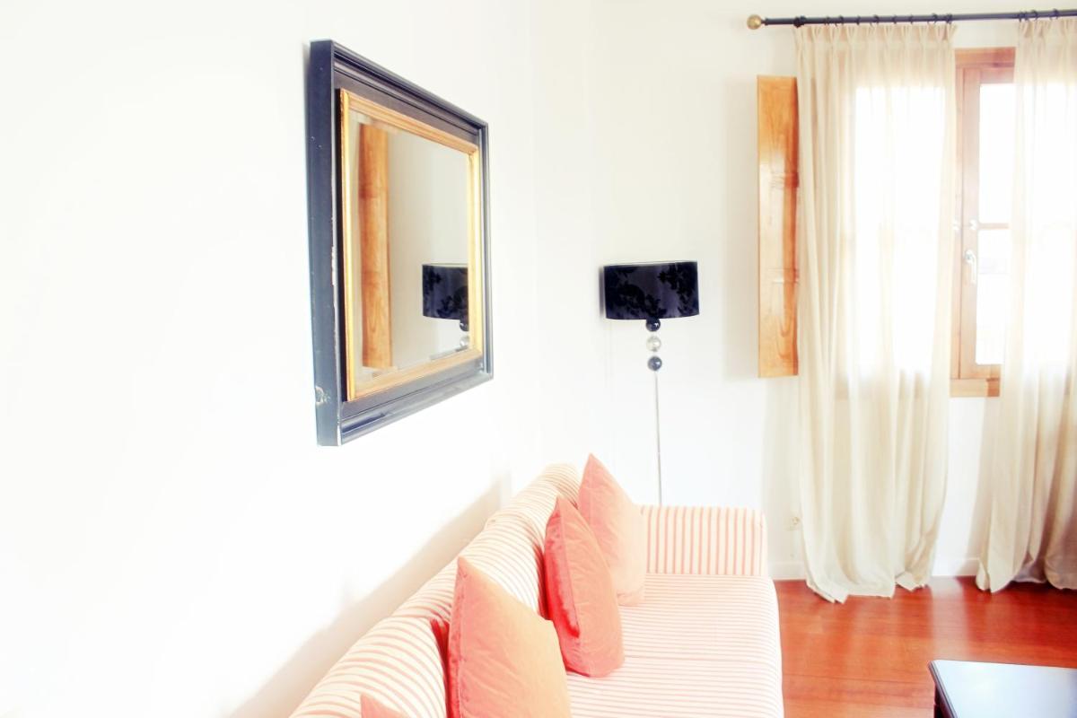 Casa Urbana Adolfo