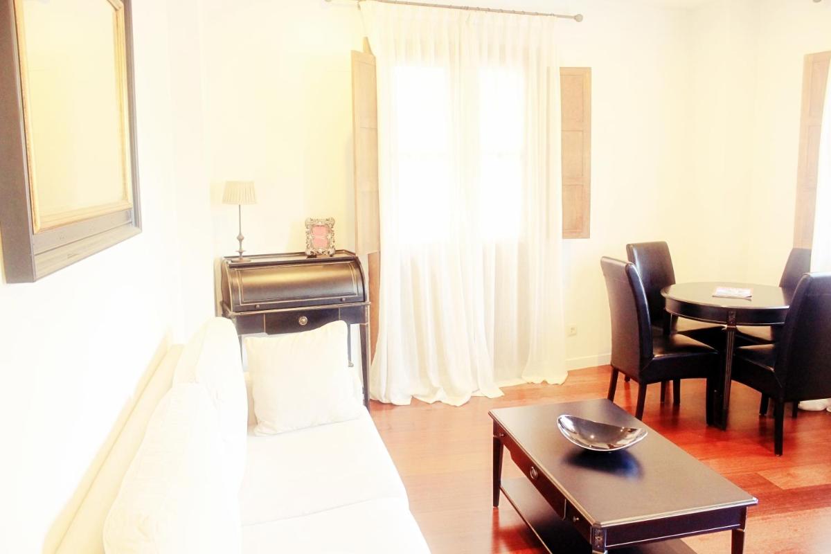 Casa Urbana Adolfo