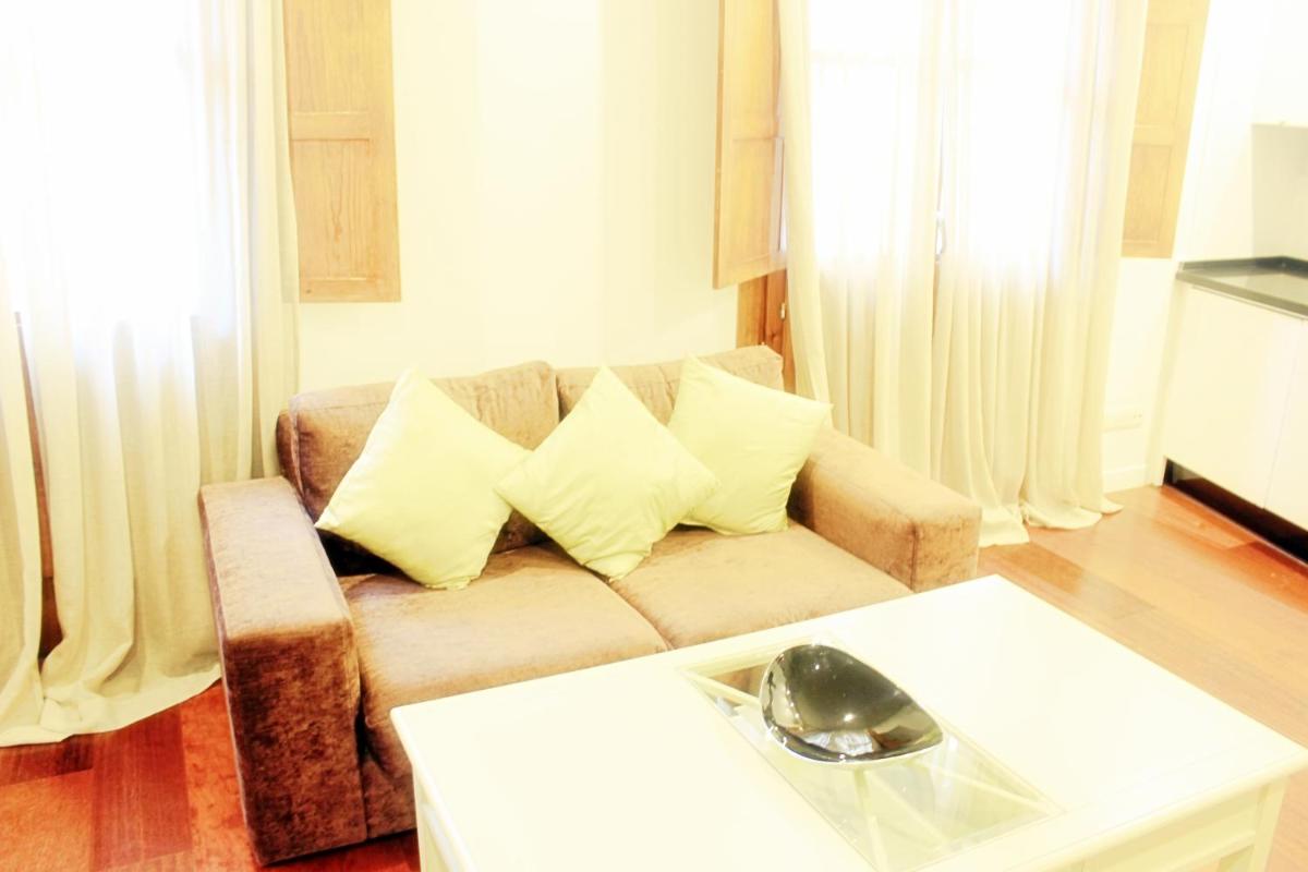 Casa Urbana Adolfo