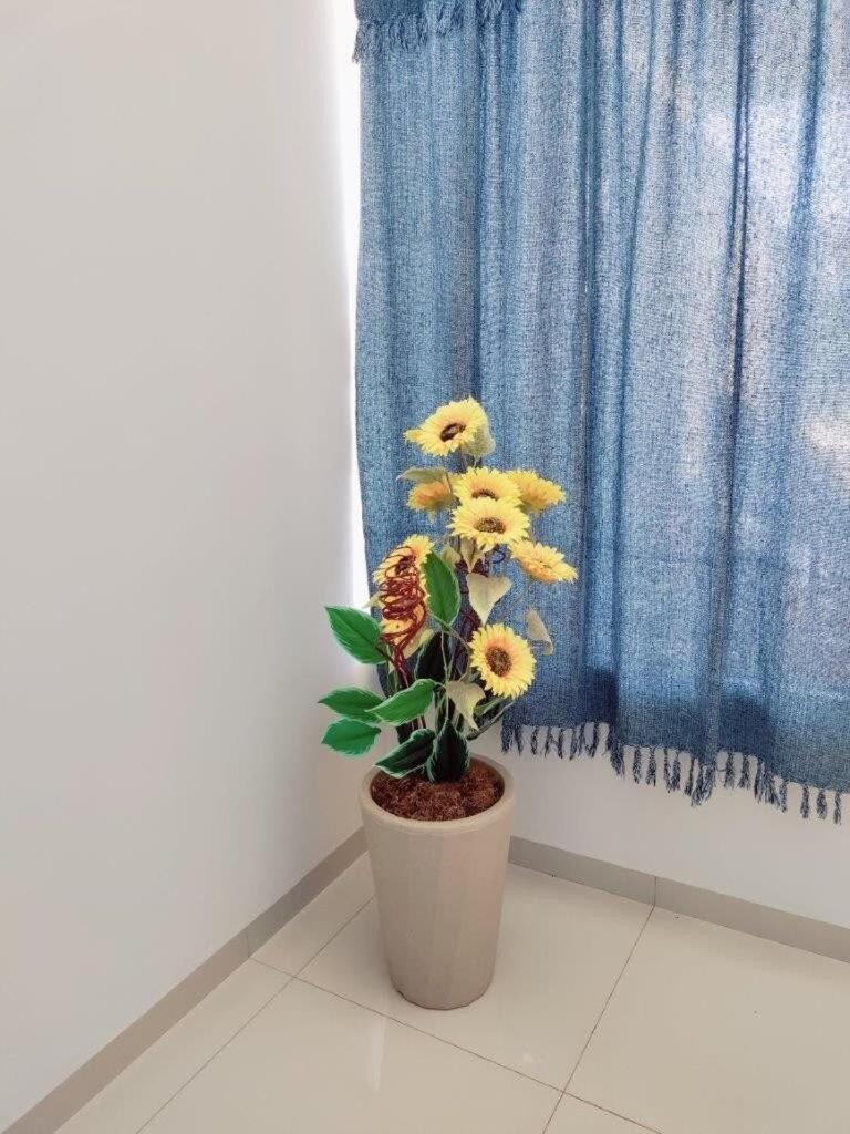 casa completa, 2 quartos com ar-condicionado, no centro hoteleiro