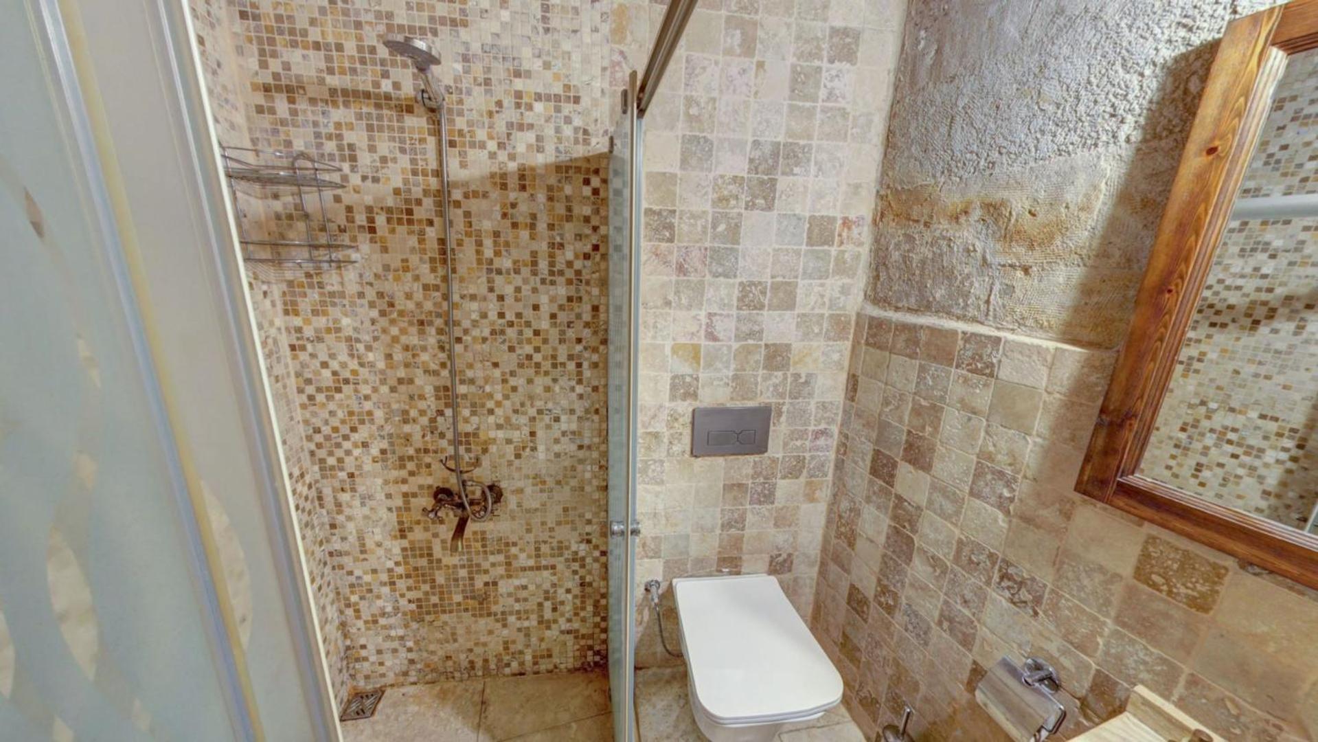 Elegance Cave Suites & Restaurant - Image 57