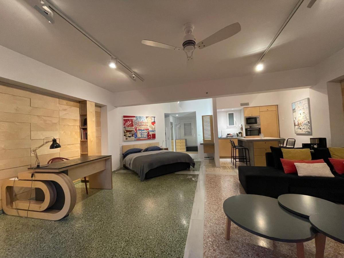 Vouliagmeni Art Micro Loft photo 1