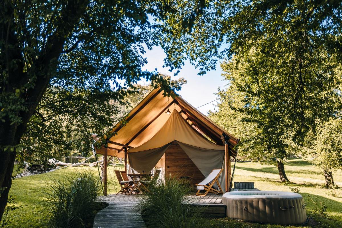 Luxury vineyard resort Chateau Ramšak