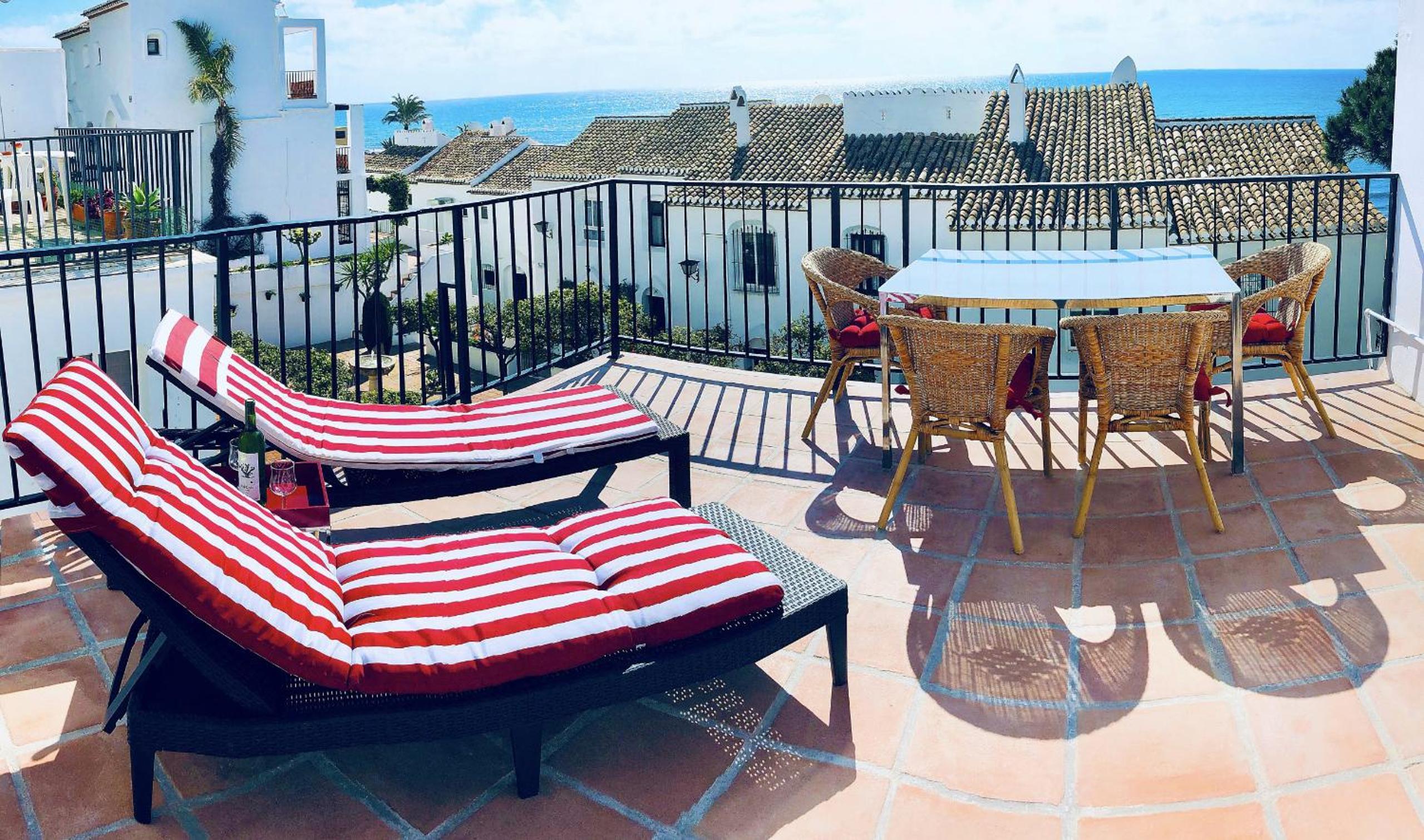 Doña lola Elena - Nice duplex apartment with sea views close to beach