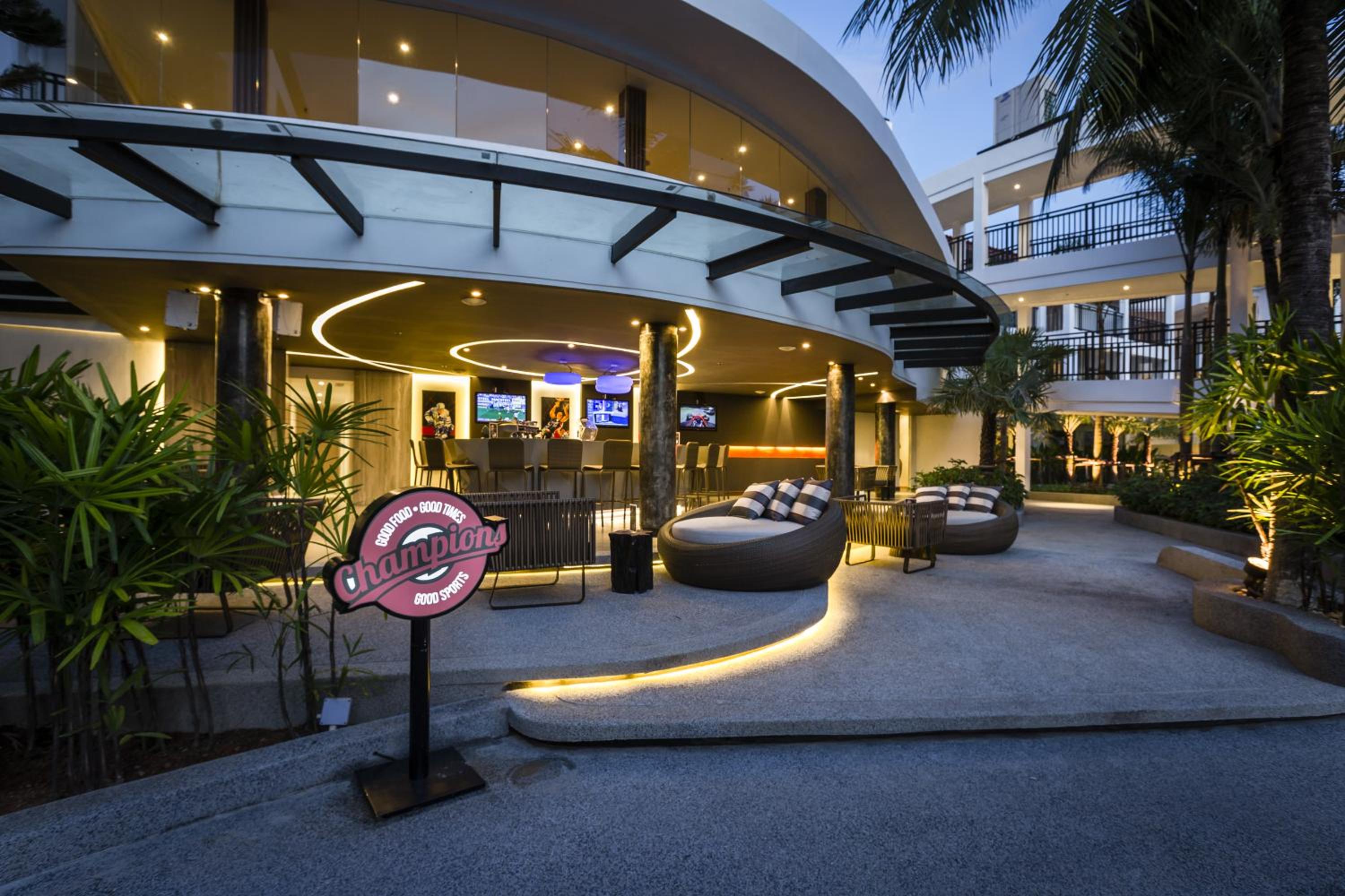 Hotel Holiday Inn Resort Phuket Karon Beach, an IHG Hotel - Image 1