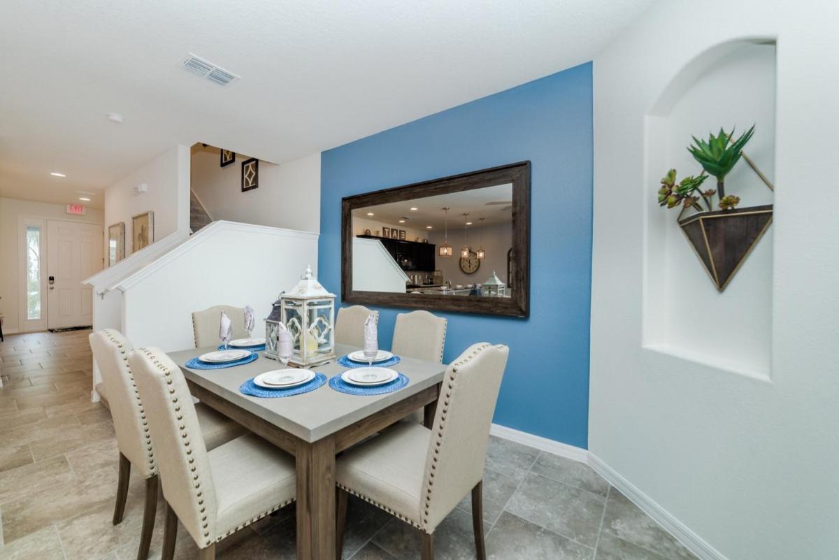 Solterra Resort - 4 Bed 3,5 Baths TOWNHOME