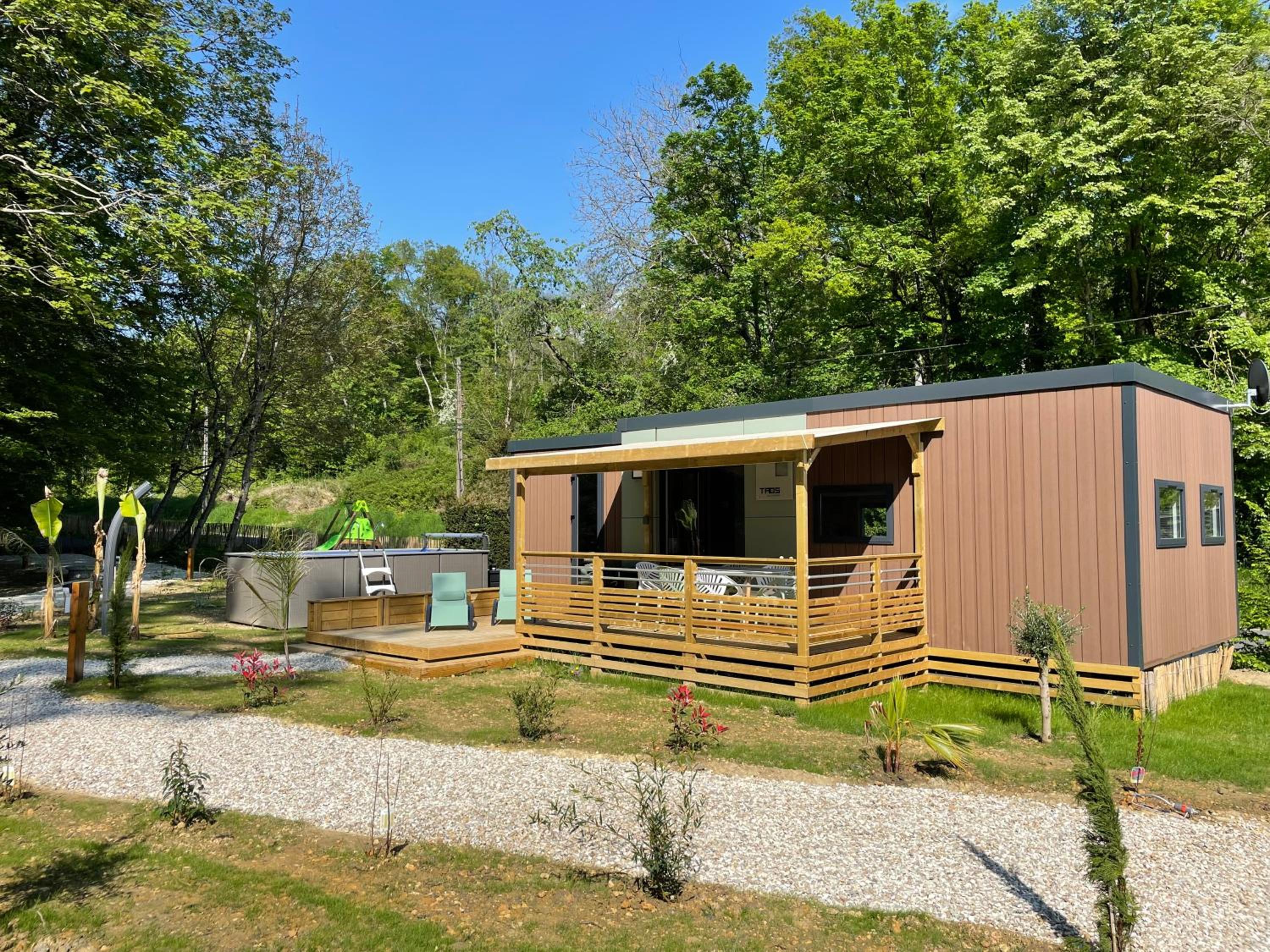 Vinéa Cottages - Hébergements haut de Gamme, Terrasse et Piscine privative