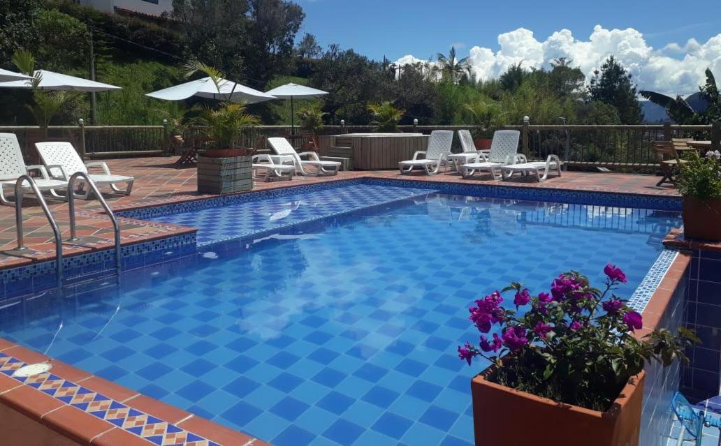 Hotel Estaciones