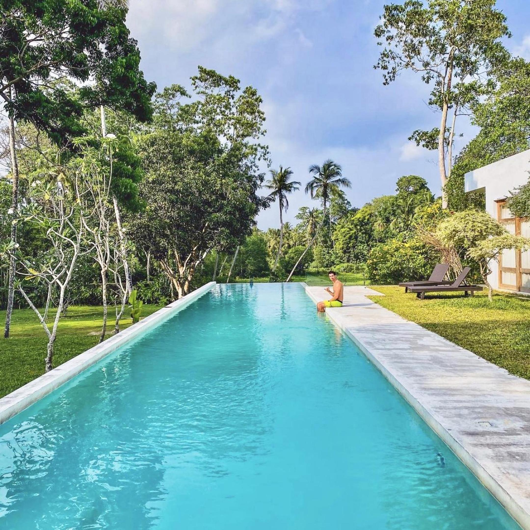swimming pool
