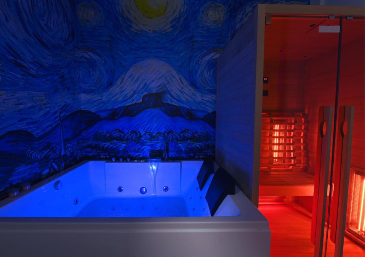 Jacuzzi