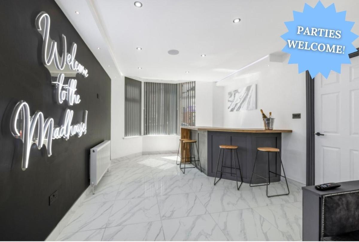 Crystal Towers Sasco Apartments