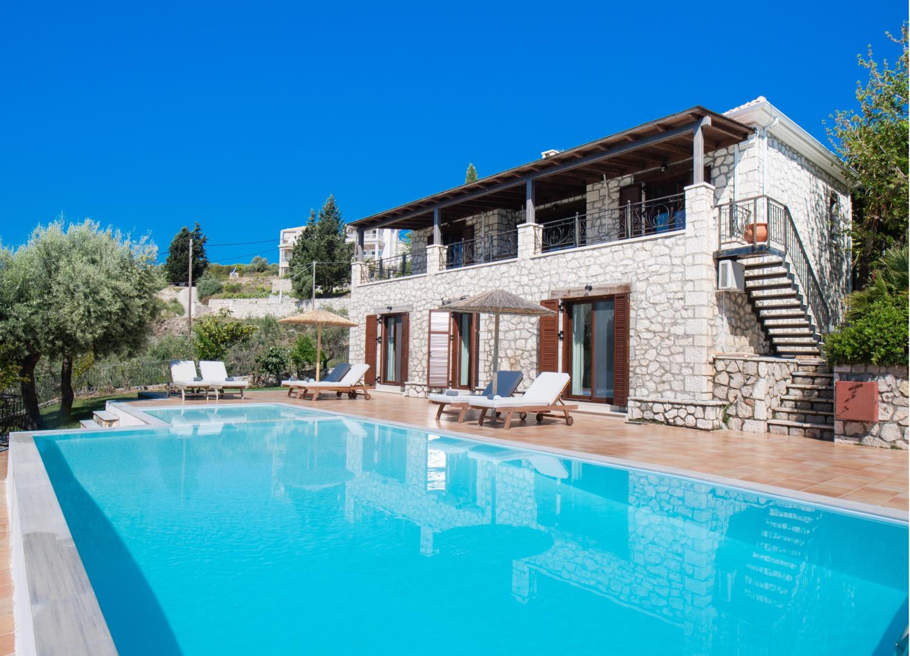 Anemones Villas by Omikron Selections