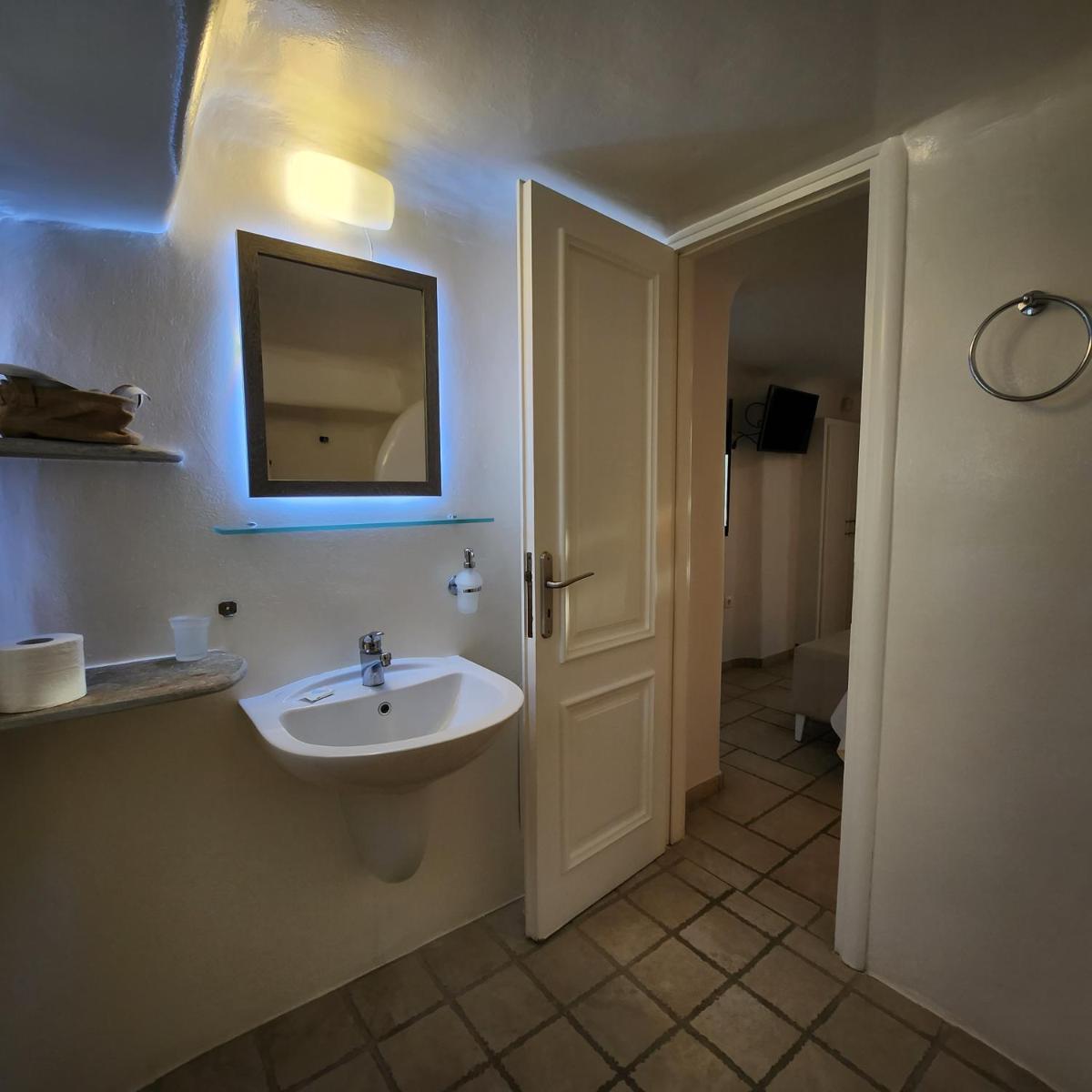 Mykonian Iros Suites & Villas