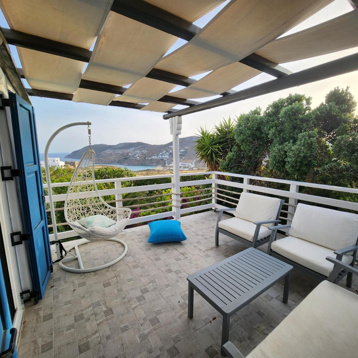 Mykonian Iros Suites & Villas