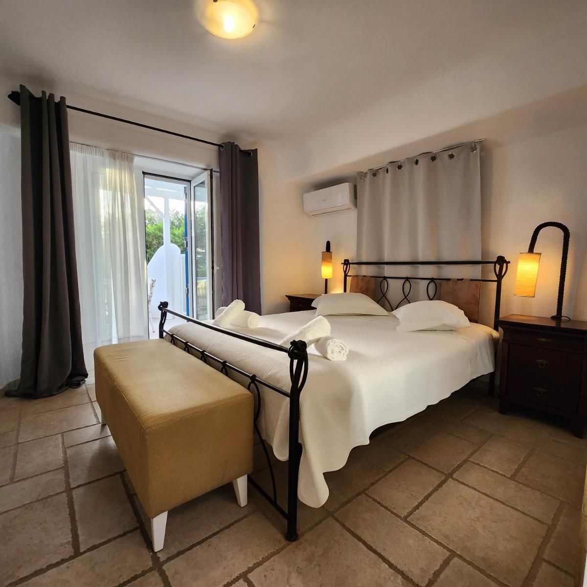 Mykonian Iros Suites & Villas