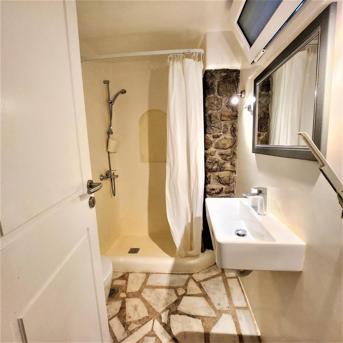 Mykonian Iros Suites & Villas