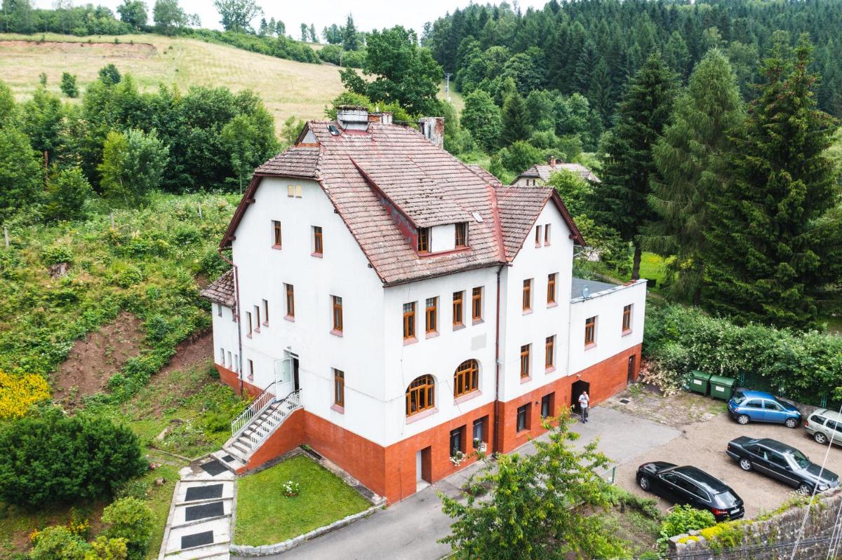 Ośrodek Wypoczynkowy Maria w Lewinie Kłodzkim - MARIA III