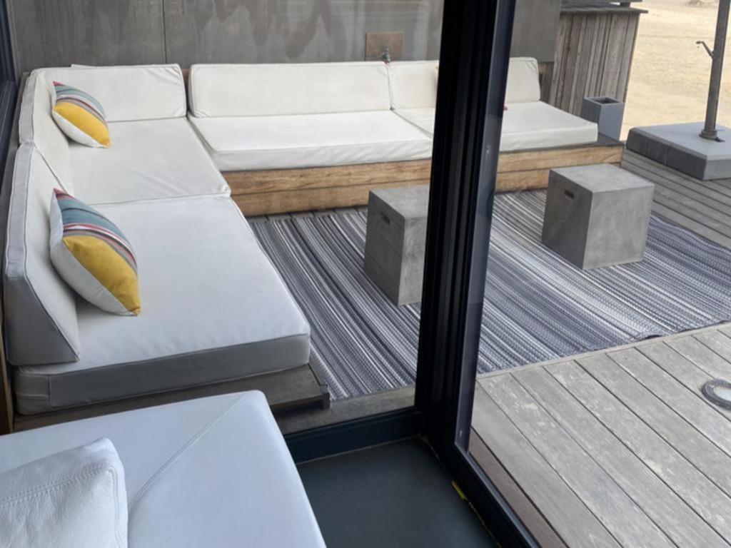 Dolphin Beach Villa