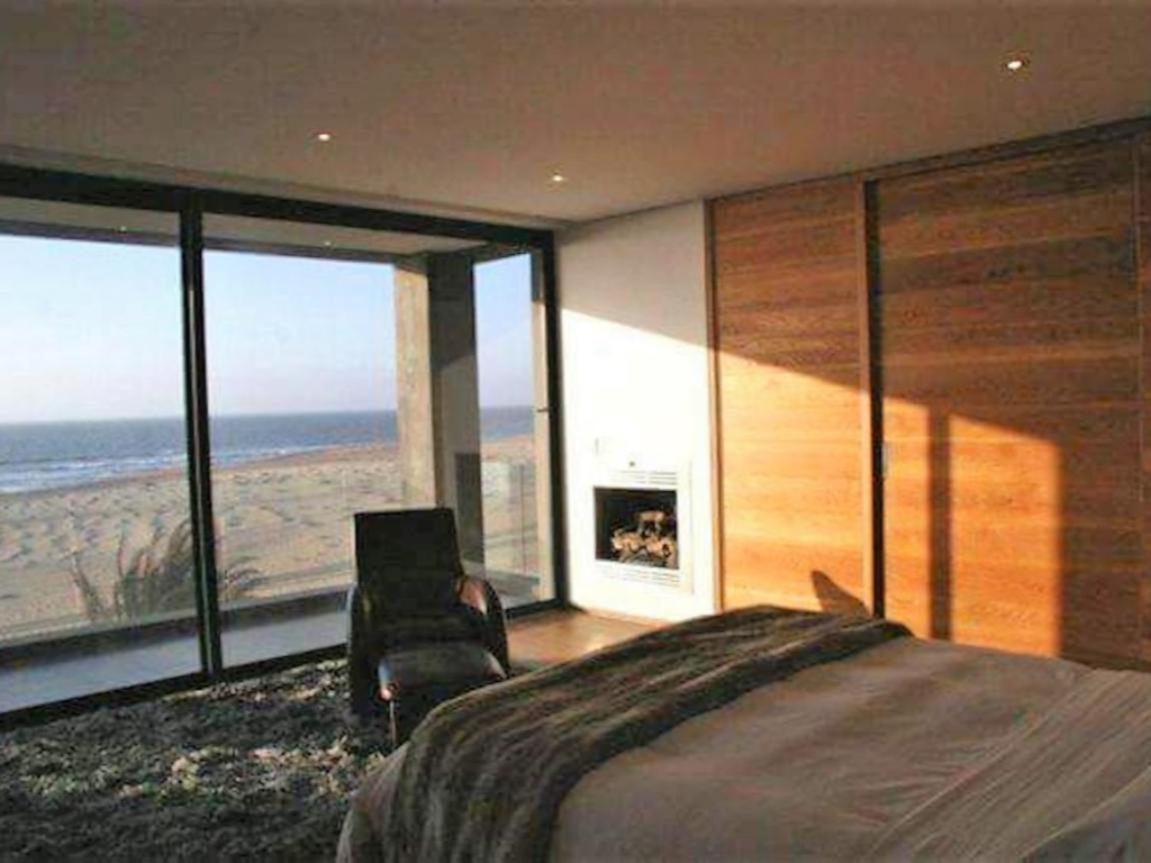 Dolphin Beach Villa