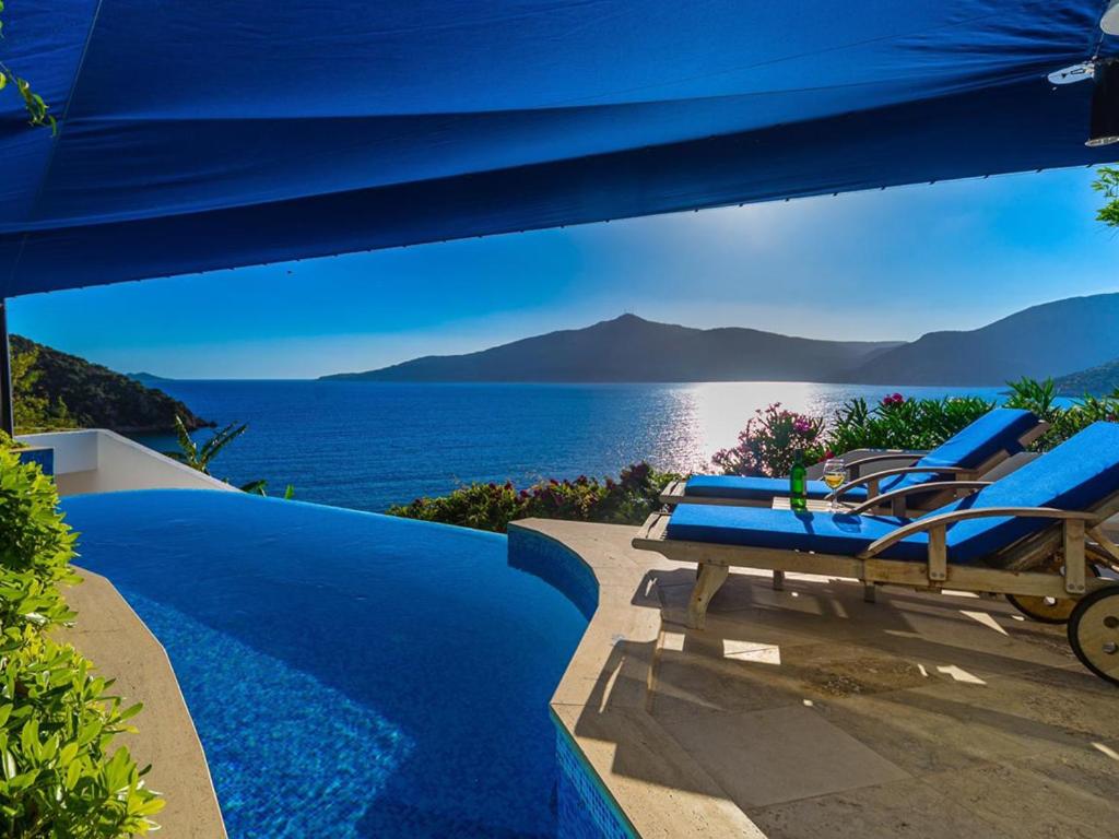 The White Collection - Villa Sun