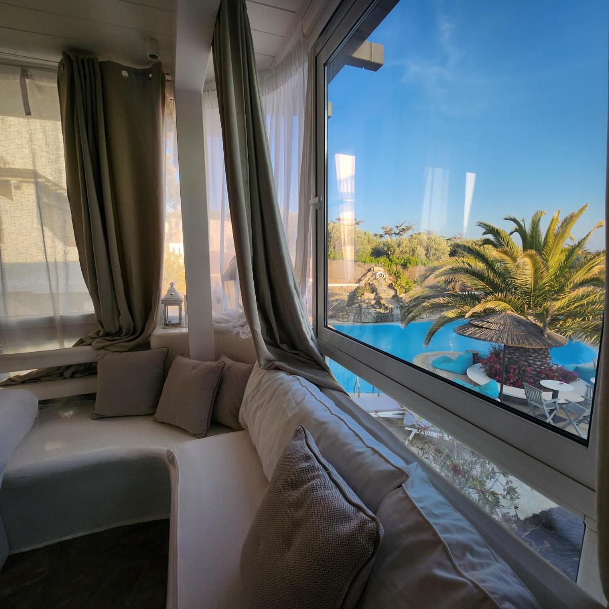 Mykonian Iros Suites & Villas