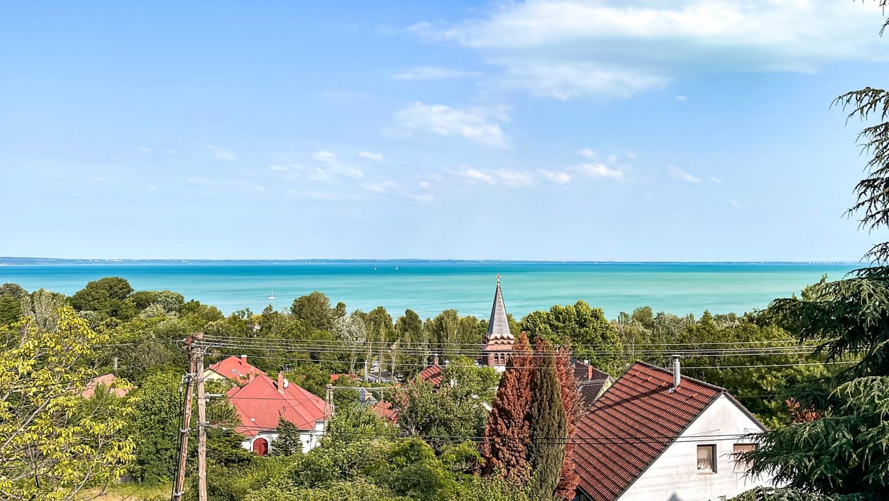 Belvárosi ház gyönyörű panorámával