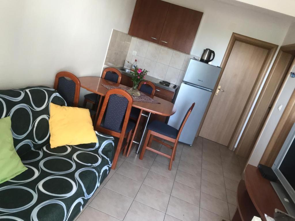 Apartments Iva view 3