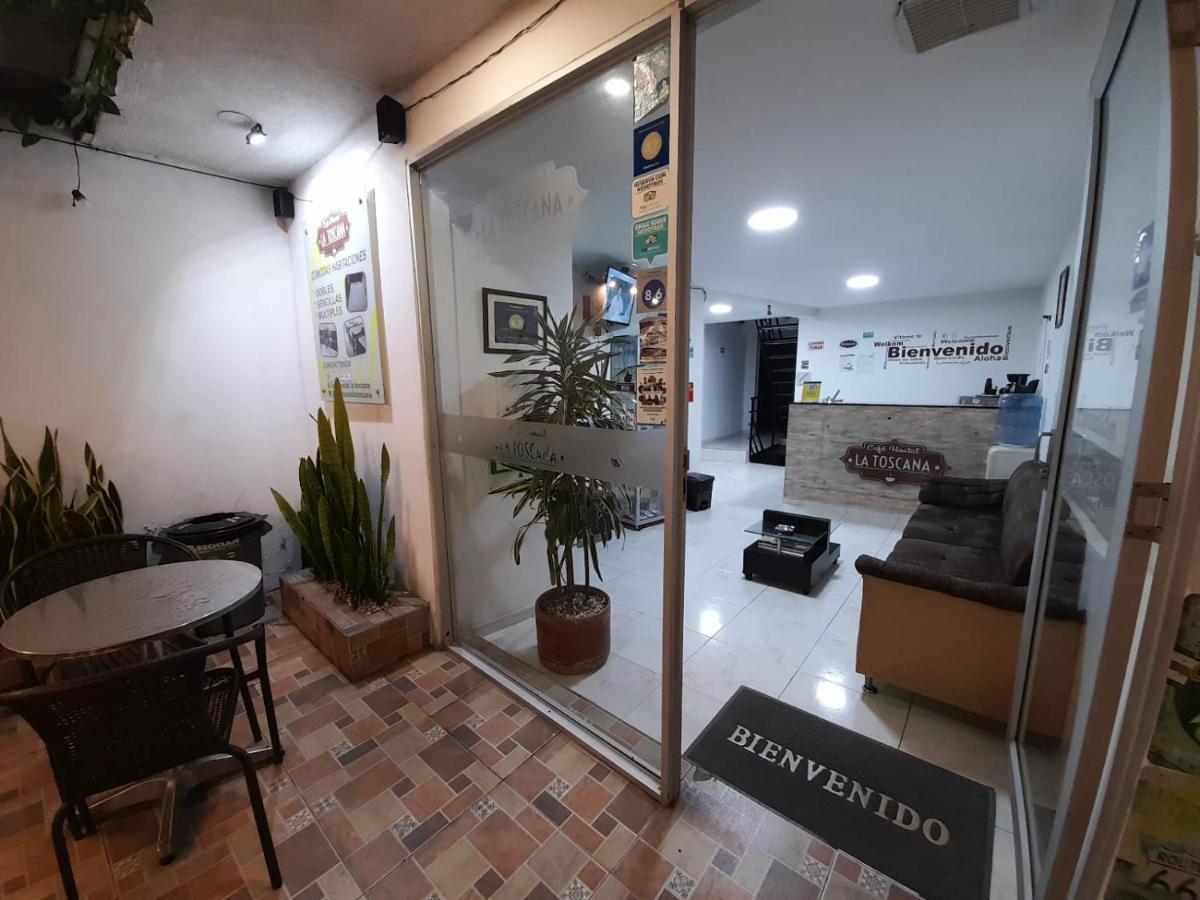 Cafe Hostal La Toscana
