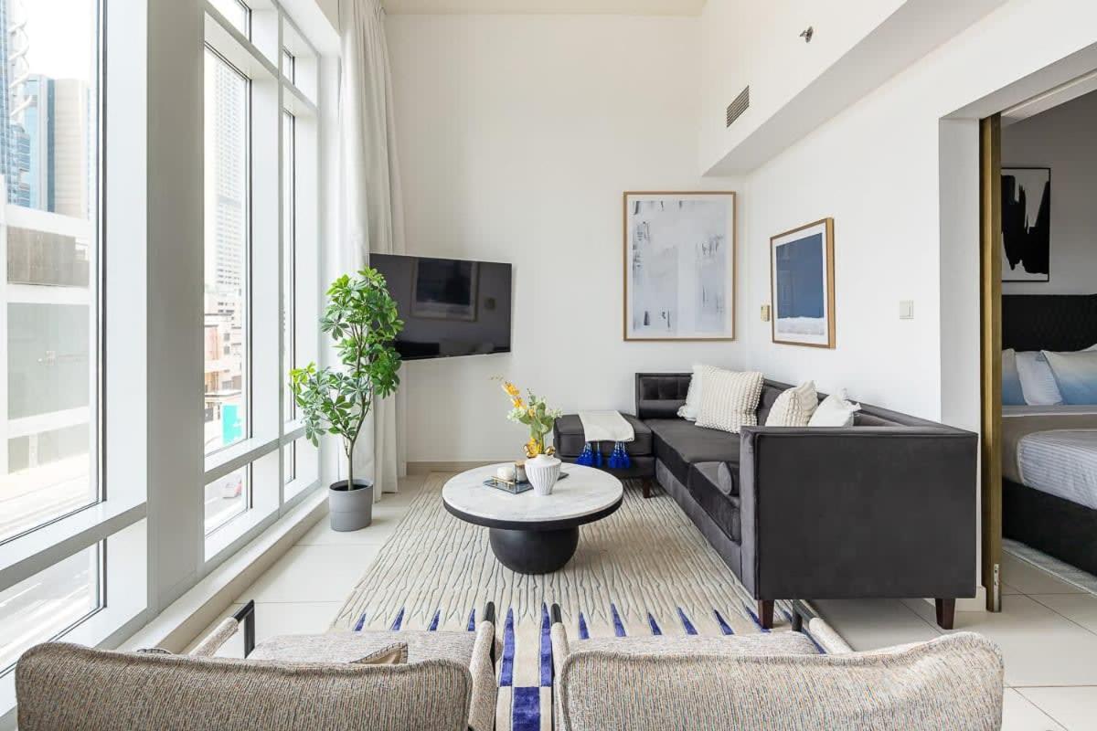 Frank Porter - The Lofts Central