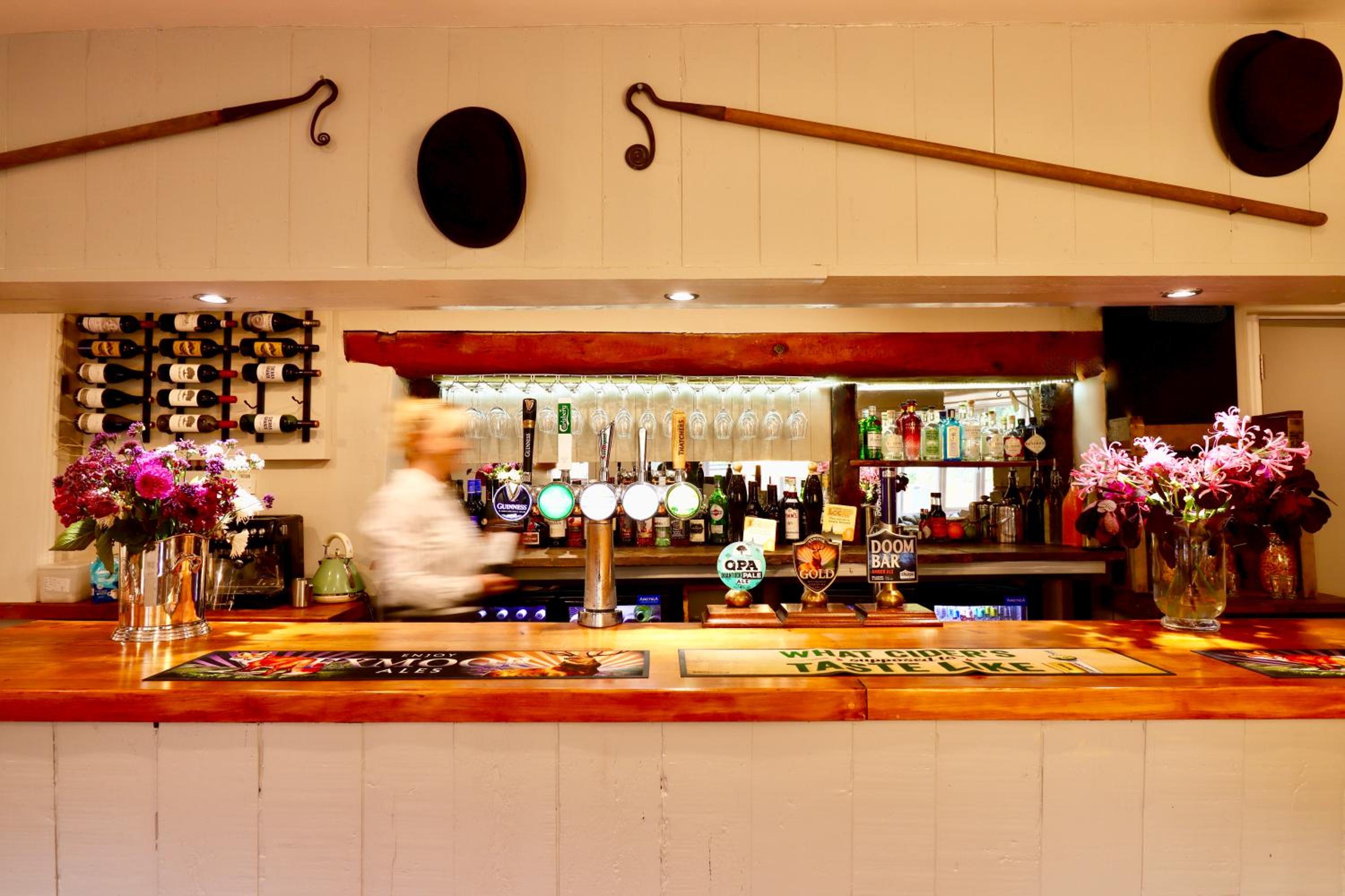 bar