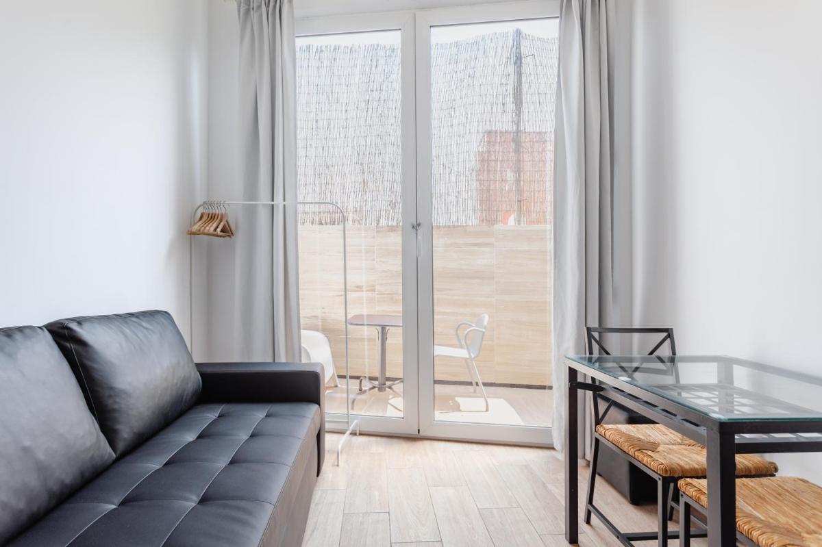 APL SANTS LOFTS BCN FiRA CAMP NOU photo 4