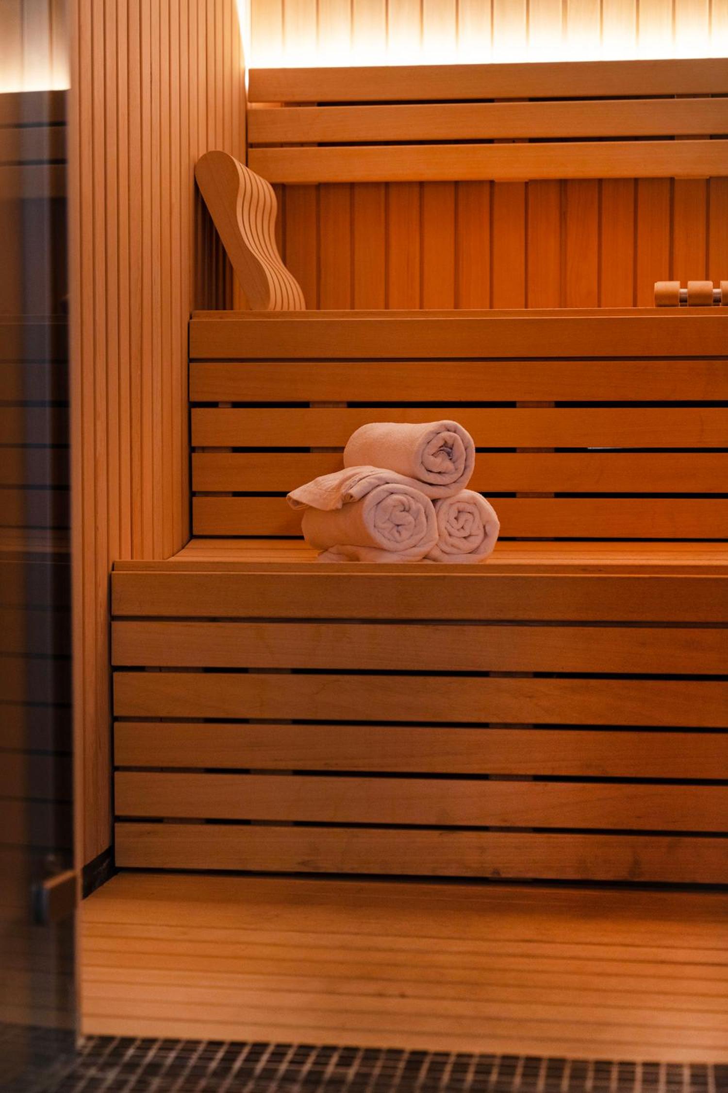 Jacuzzi