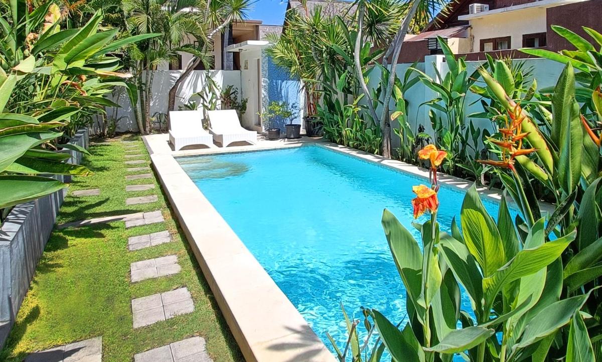 Rise Apartment Sanur with Pool